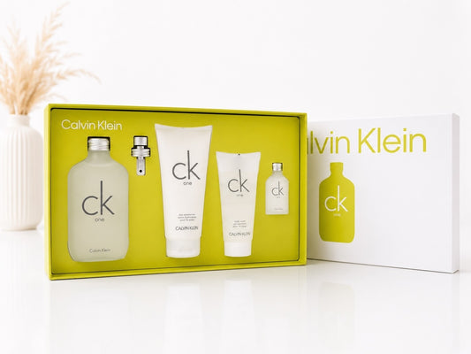 Calvin Klein CK One EDT 200ml & Gesichtslotion 200ml & Duschgel 100ml & 15ml EDT